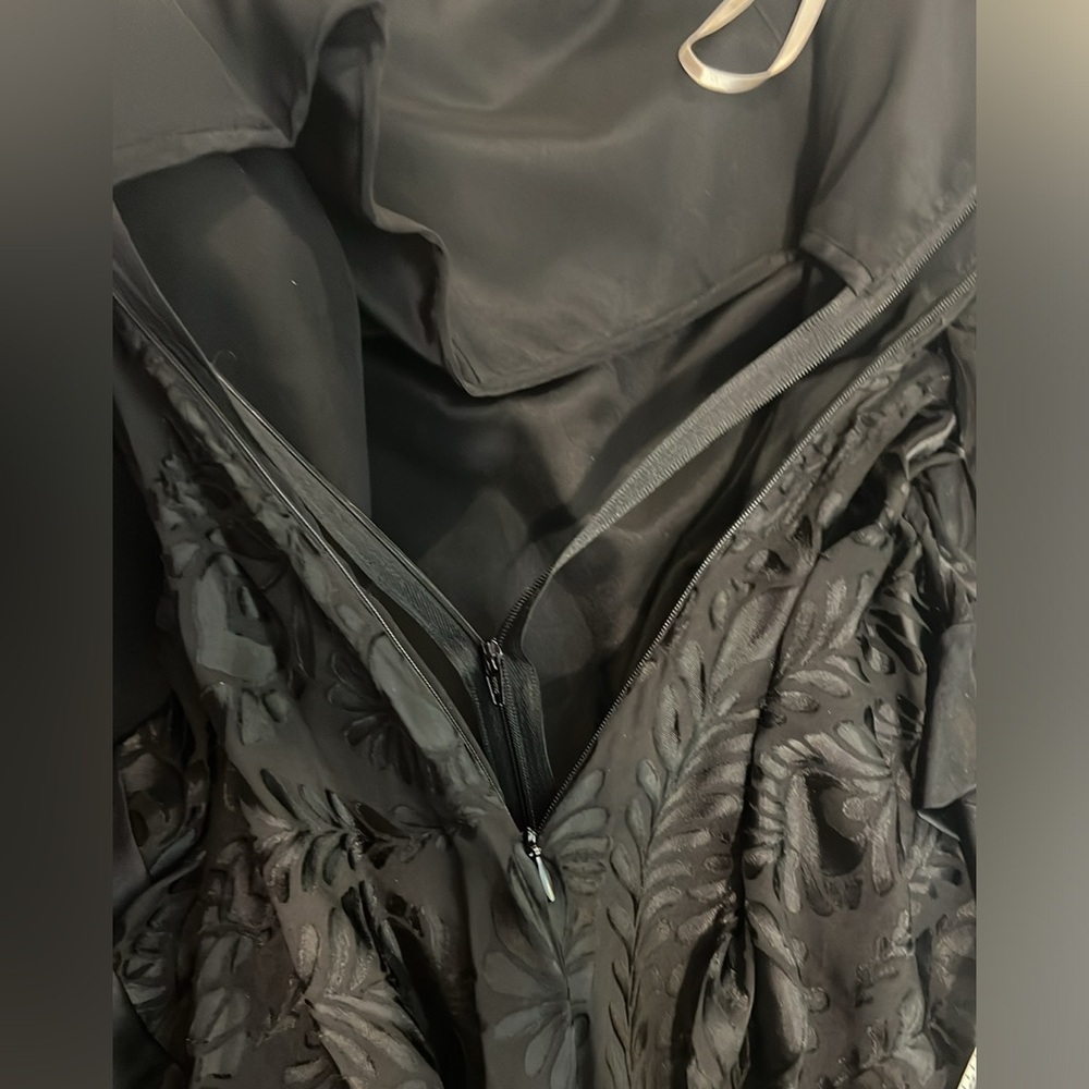 Marchesa Notte, Silk Dress,Black,Ruffle Embellishment,Strapless,Stunning,Size 2 - Picture 10 of 10